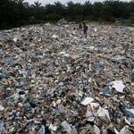 马来西亚在通过新的联合国条约测试后允许美国的塑料废物